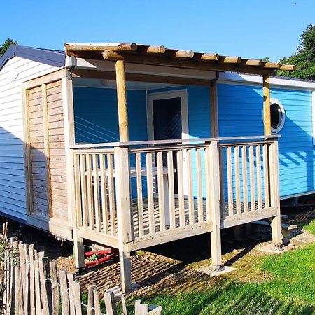 Camping Insolite Le Haut Village Saint-Michel-Chef-Chef Buitenkant foto
