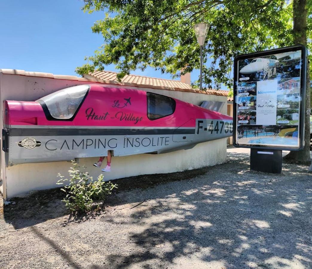 Camping Insolite Le Haut Village Saint-Michel-Chef-Chef Buitenkant foto