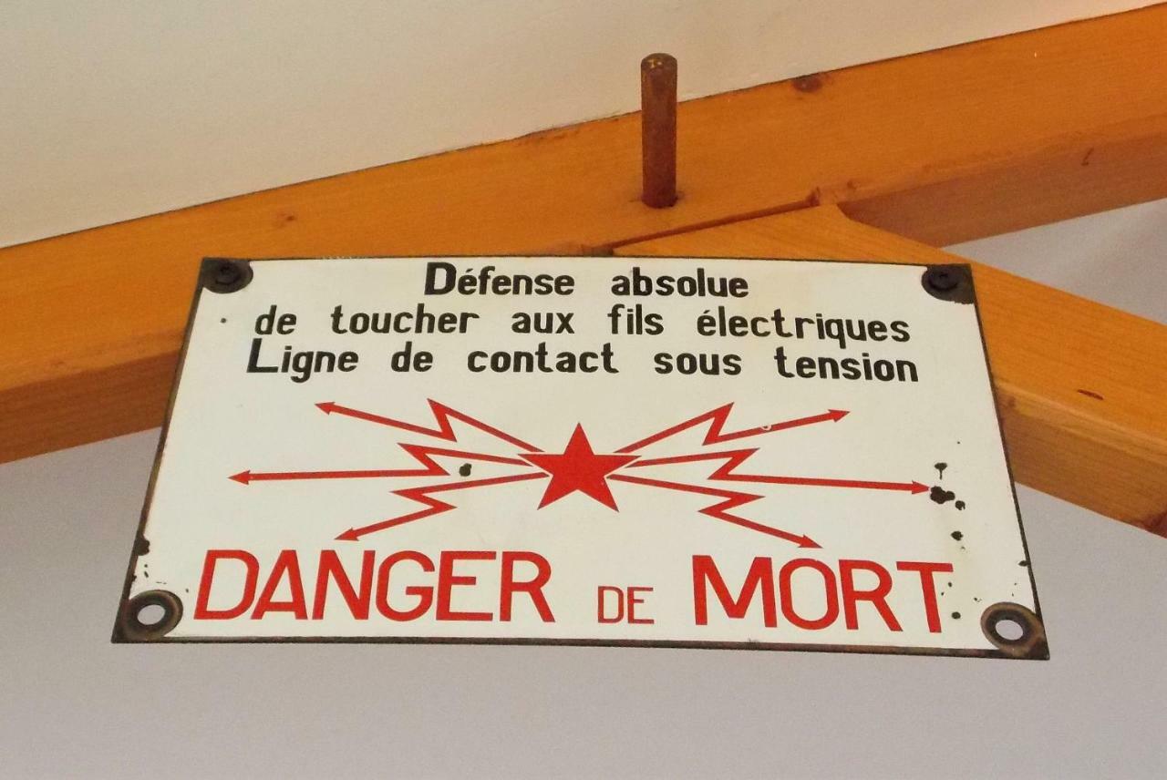 Camping Insolite Le Haut Village Saint-Michel-Chef-Chef Buitenkant foto